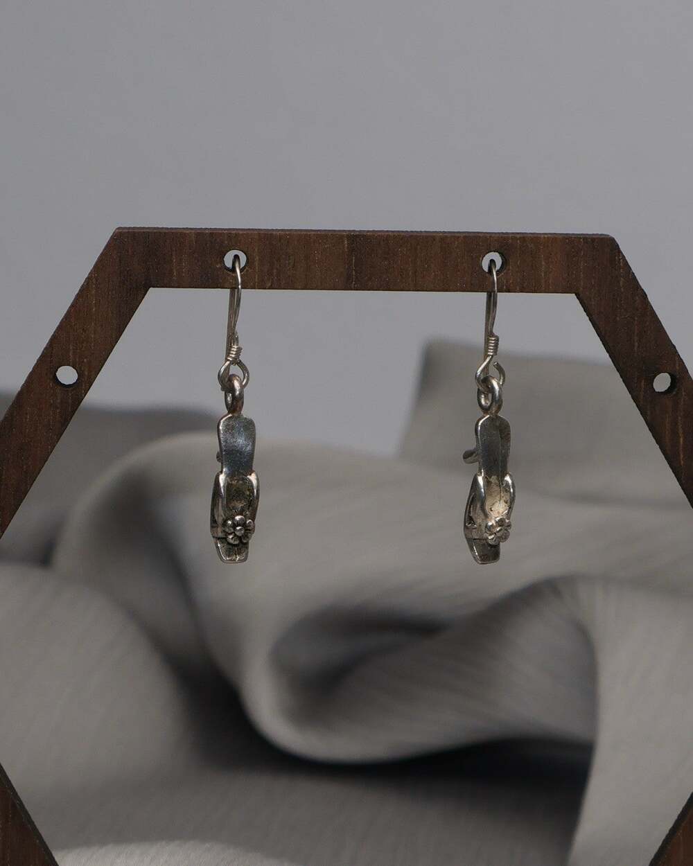 Vintage Sterling Silver Floral Heels Dangle Earrings 2G / 1.1in N1560